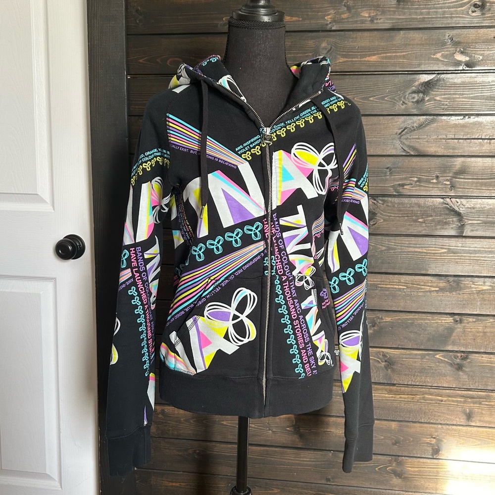3/$30 🌴 TNA Colorful Logo Hoodie